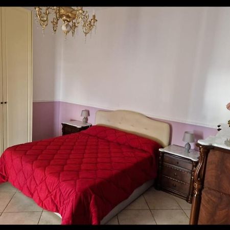 Apartament La Casa Di Mamma Neapol Zewnętrze zdjęcie