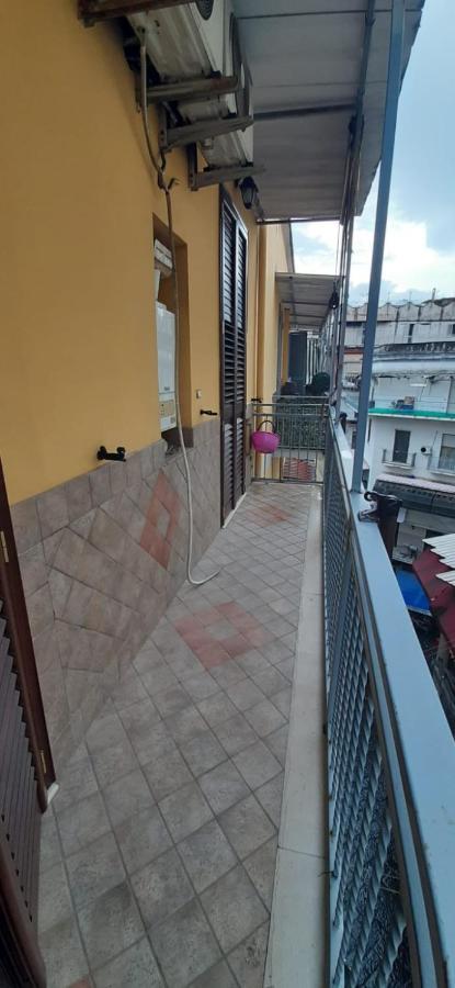 Apartament La Casa Di Mamma Neapol Zewnętrze zdjęcie